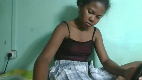 Snapshot of fenou122745 chatting on February 26, 7:13 pm fenou122745 online show from February 26, 7:13 pm