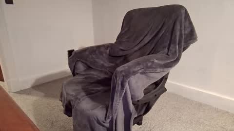 Snapshot of fenrille chatting on February 27, 2:44 am Fenrille online show from February 27, 2:44 am