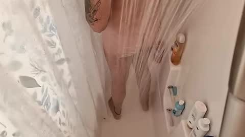 Snapshot of fenrir226453 chatting on October 9, 11:52 am fenrir226453 online show from October 9, 11:52 am