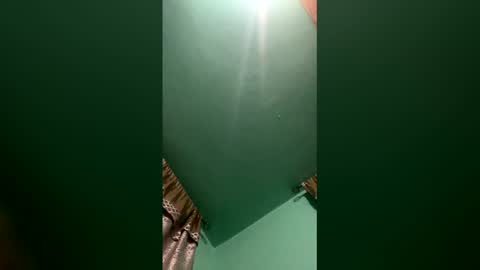 Snapshot of fenrir876 chatting on December 18, 7:03 am fenrir876 online show from December 18, 7:03 am