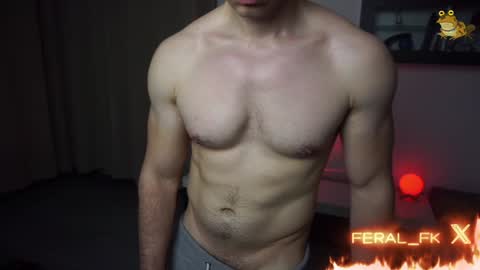 Snapshot of feral_fk chatting on December 5, 9:28 pm Feral Fucker online show from December 5, 9:28 pm