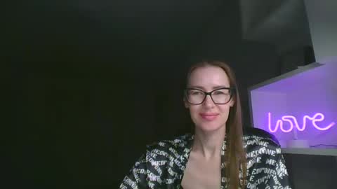 feraliss online show from May 24, 9:20 pm