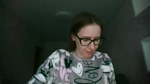 feraliss online show from May 27, 11:51 am