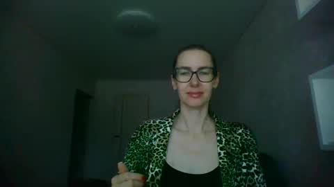 feraliss online show from May 30, 10:23 am