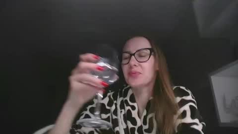 Snapshot of feraliss chatting on May 31, 8:21 pm feraliss online show from May 31, 8:21 pm
