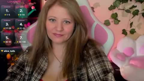 Ferall Btrrry online show from March 27, 9:14 pm