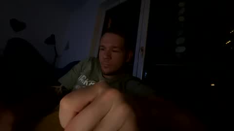 ferdl1988_1 online show from December 30, 10:12 pm