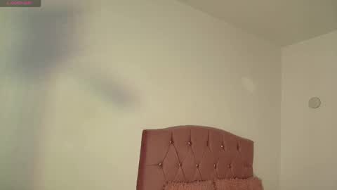 Snapshot of fernanda__velvet chatting on May 26, 11:28 am Fernanda online show from May 26, 11:28 am