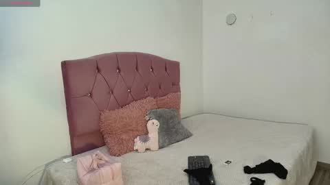 Snapshot of fernanda__velvet chatting on May 29, 11:41 am Fernanda online show from May 29, 11:41 am