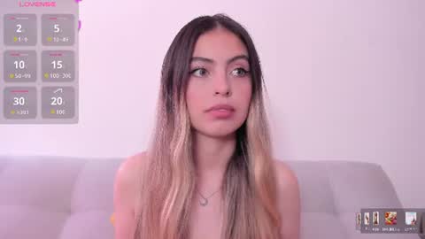 Snapshot of fernanda_aaa chatting on June 27, 5:29 pm fernanda online show from June 27, 5:29 pm
