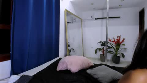 Fernanda online show from December 18, 9:10 pm