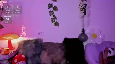 F E R N A N D A online show from September 27, 9:53 pm