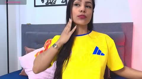 Fernandabrown s online show from June 17, 12:40 pm