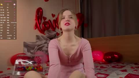 Snapshot of fernandafurfey chatting on February 14, 1:24 am Rachel online show from February 14, 1:24 am