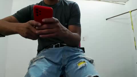 Snapshot of fernandez_latinblack chatting on January 16, 6:14 am fernandez_latinblack online show from January 16, 6:14 am