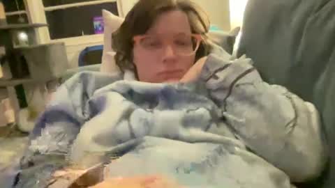 Snapshot of fetishamateurjh chatting on March 9, 2:18 am fetishamateur online show from March 9, 2:18 am