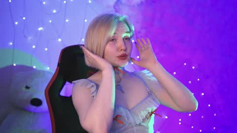 Rey online show from December 13, 6:16 pm