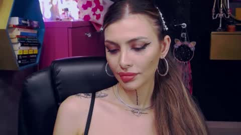 Sarah online show from March 3, 11:46 pm