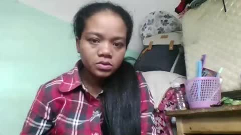 fetranialdy online show from October 29, 5:42 am