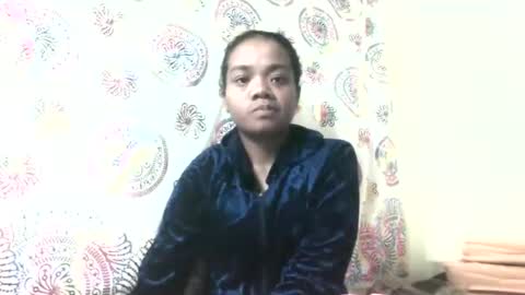 fetranialdy online show from May 22, 2:22 pm