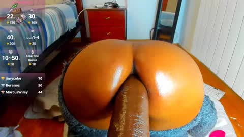 Snapshot of fexiblebody chatting on February 7, 12:06 pm FEXIBLEBODY followe guys in chaturbatehello b online show from February 7, 12:06 pm