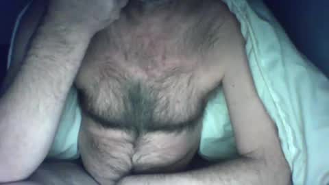 Snapshot of feyo123 chatting on January 10, 10:25 pm Beachmancan online show from January 10, 10:25 pm