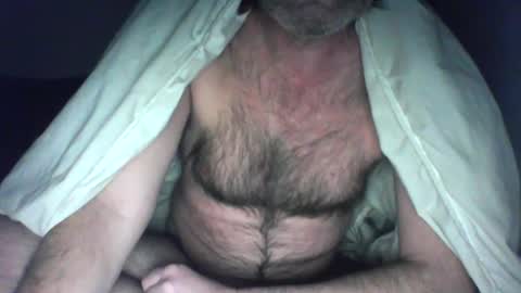 Snapshot of feyo123 chatting on January 19, 6:43 pm Beachmancan online show from January 19, 6:43 pm