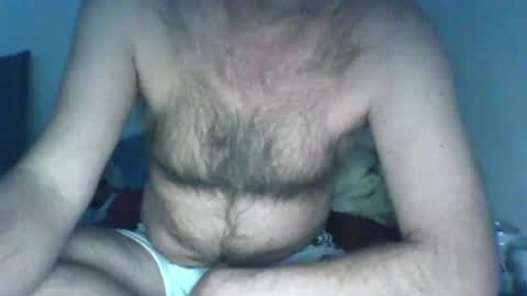 Snapshot of feyo123 chatting on February 8, 3:10 pm Beachmancan online show from February 8, 3:10 pm