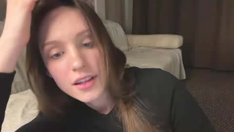 Lisa online show from April 19, 11:53 am