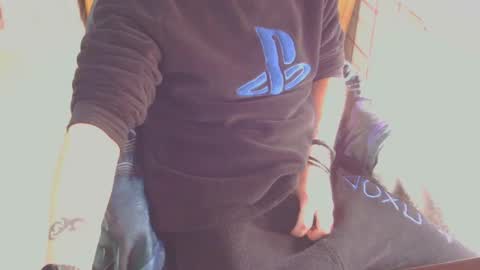 Snapshot of ffys2025 chatting on January 12, 12:01 pm ffys2025 online show from January 12, 12:01 pm