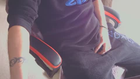 Snapshot of ffys2025 chatting on September 27, 10:31 am ffys2025 online show from September 27, 10:31 am