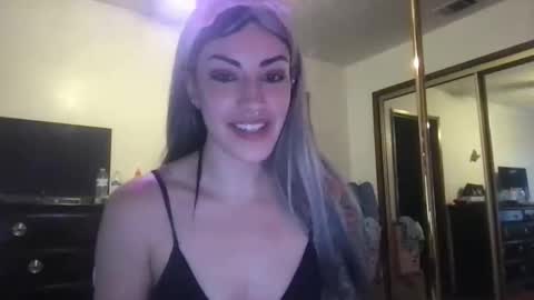 fgsammie online show from November 15, 10:15 pm