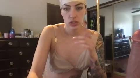 fgsammie online show from February 2, 10:30 pm