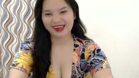 Snapshot of fhwilloughbyxx chatting on June 9, 6:19 pm fhwilloughbyxx online show from June 9, 6:19 pm