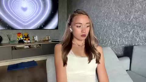 Eva online show from June 24, 9:19 am