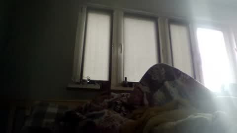 Snapshot of filipek757 chatting on November 24, 8:25 am filipek757 online show from November 24, 8:25 am