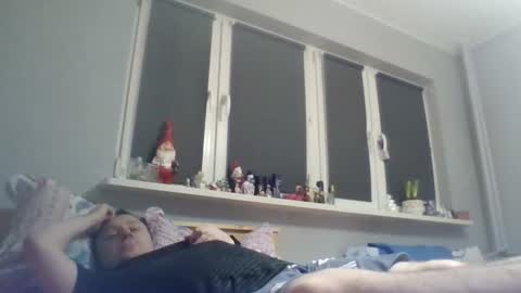 filipek757 online show from December 21, 9:55 pm