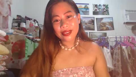 filipina beauty. online show from October 7, 7:11 pm
