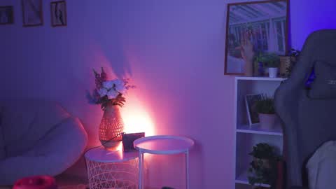 Snapshot of filipinaadams chatting on December 7, 8:22 am cap and Lana online show from December 7, 8:22 am