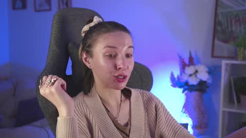 Snapshot of filipinaadams chatting on December 12, 3:27 pm cap and Lana online show from December 12, 3:27 pm