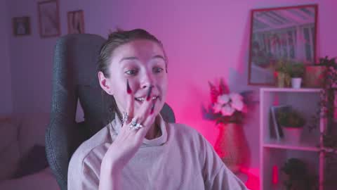 Snapshot of filipinaadams chatting on December 14, 3:04 pm cap and Lana online show from December 14, 3:04 pm