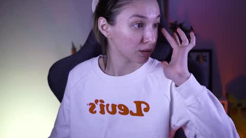 Snapshot of filipinaadams chatting on December 26, 11:32 am cap and Lana online show from December 26, 11:32 am