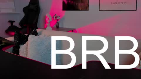 Snapshot of filipinaadams chatting on February 21, 5:35 am cap and Lana online show from February 21, 5:35 am