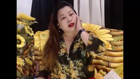 Snapshot of filipinasweetheart chatting on April 15, 11:28 am Yhen online show from April 15, 11:28 am