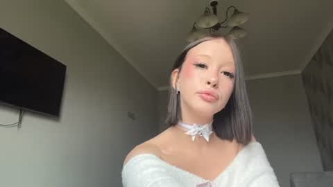 fillypi2 online show from June 16, 12:41 pm