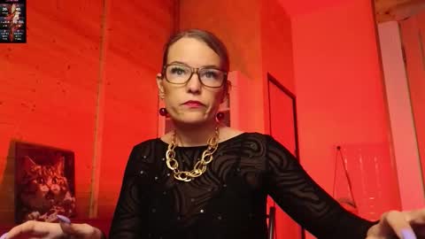 Lady online show from March 19, 4:44 pm