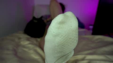 Snapshot of findomfeet_ chatting on June 12, 5:39 am Ashley online show from June 12, 5:39 am