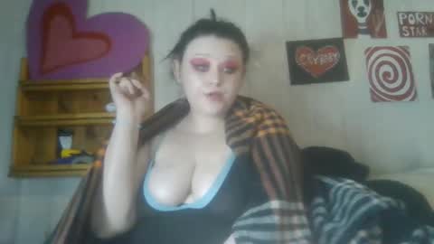 Snapshot of findommefoxi chatting on February 3, 6:51 am findommefoxi online show from February 3, 6:51 am