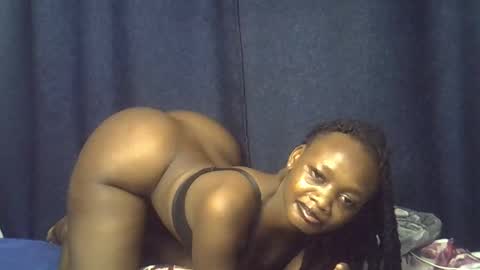 fine_ass24 online show from April 21, 8:44 pm