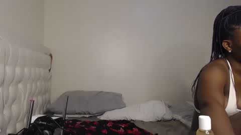 melanie online show from September 20, 12:11 am